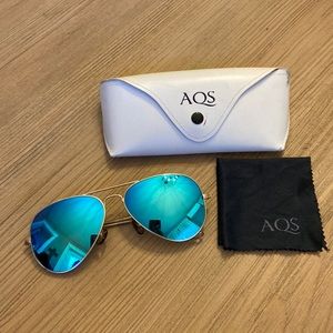 AQS Blue mirrored aviator sunglasses